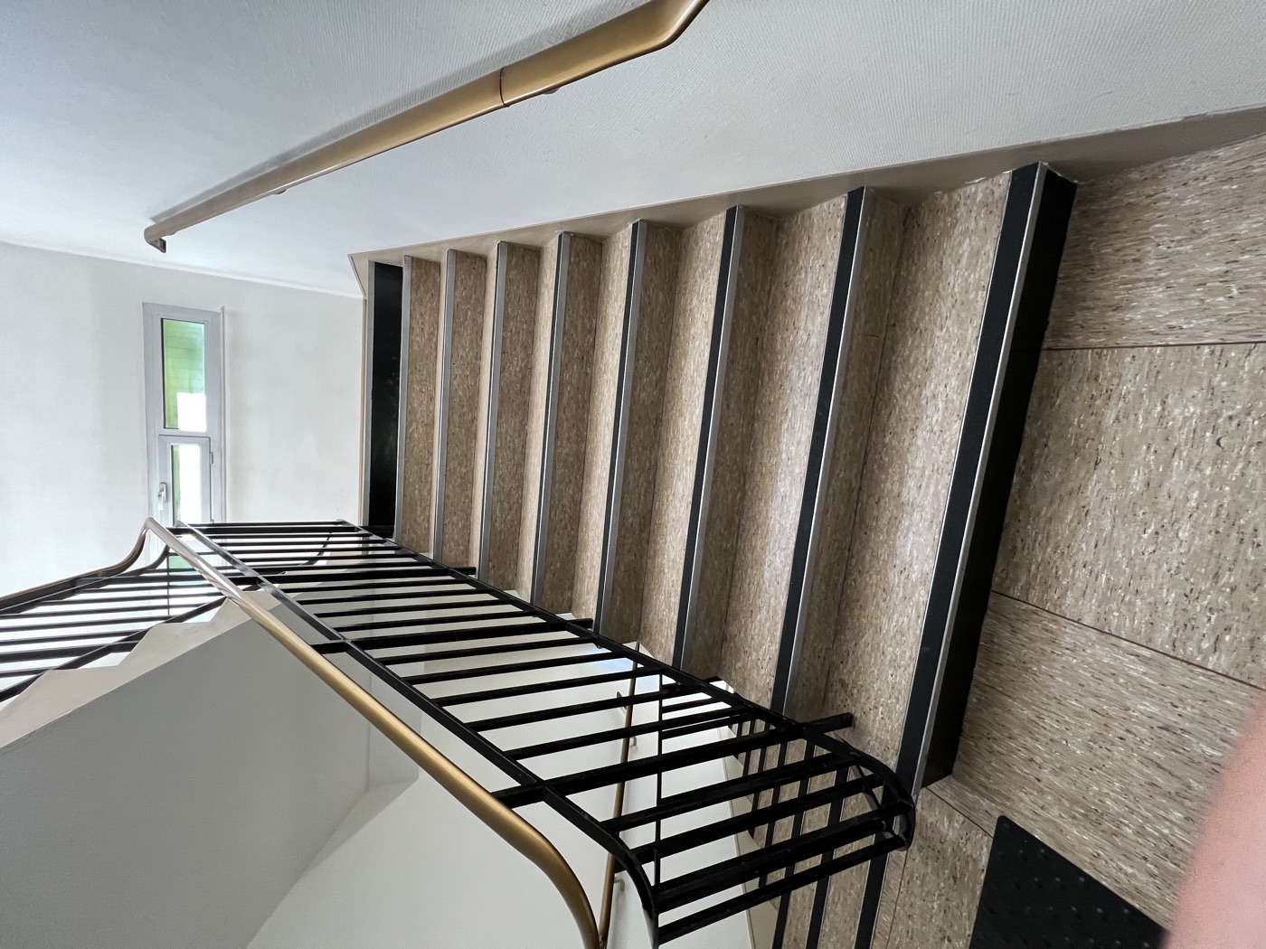 Salle de bain adaptée PMR — chantier Ovrance