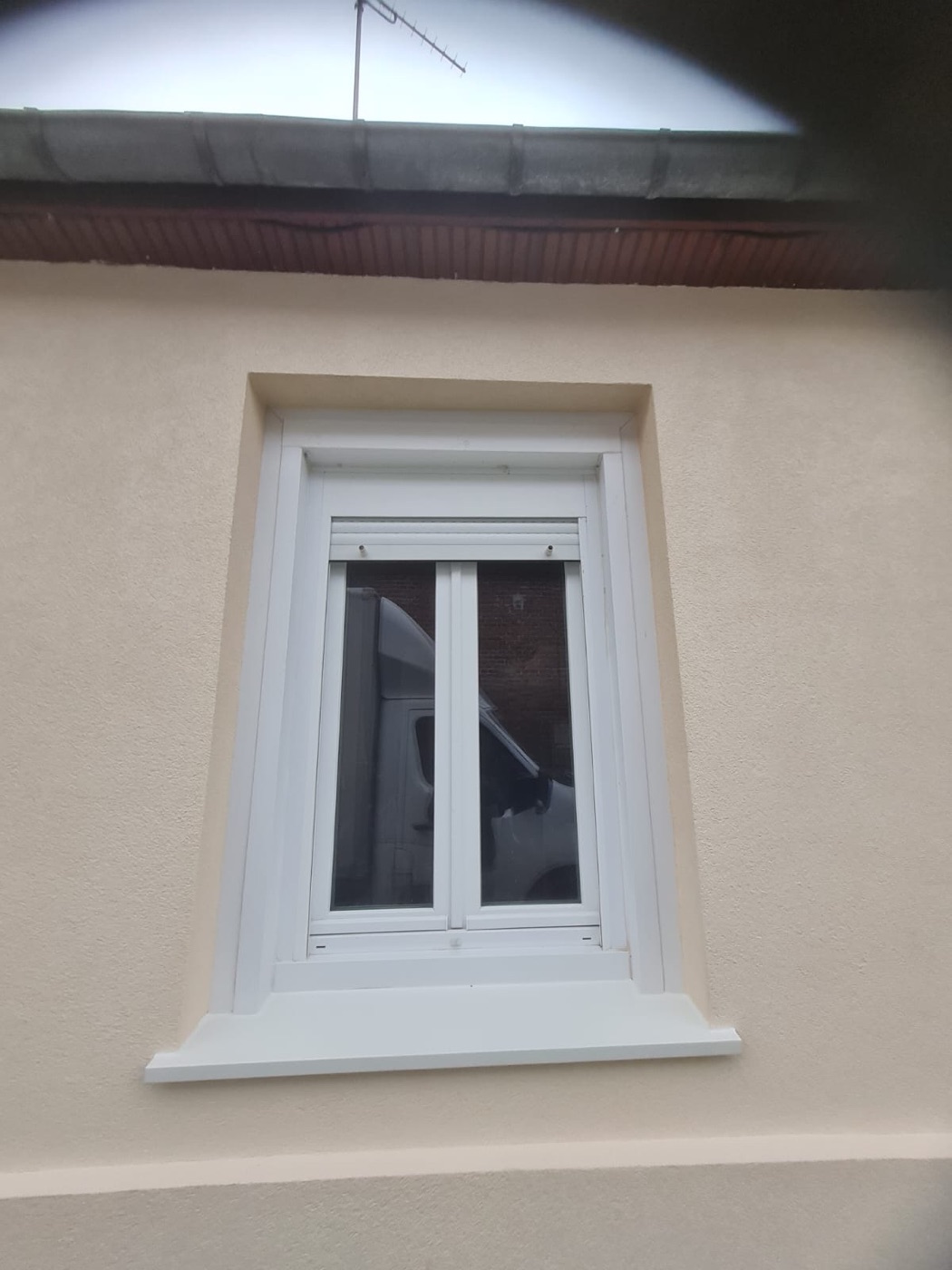 Ravalement et isolation extérieure d'un bâtiment parisien — Ovrance